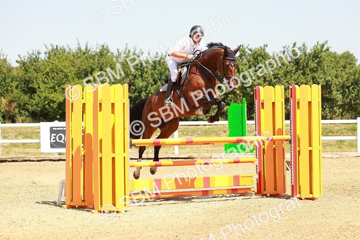 SBM_001238 - Class 4 - Senior Newcomers - 1.10m