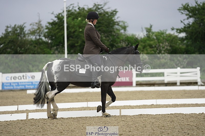 230708A-095420-00224 - Intro C