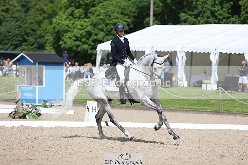 240524-110250-07576 - 267-VAN_KAUNITZ-Jemima_Howden