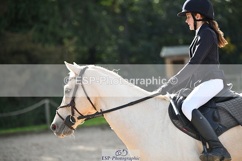 251004A-145759-01603 - Classes 8 & 9 70cm