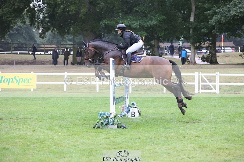 250830A-142722-06996 - Cls 16 Snr Newcomers and 1.10m Open