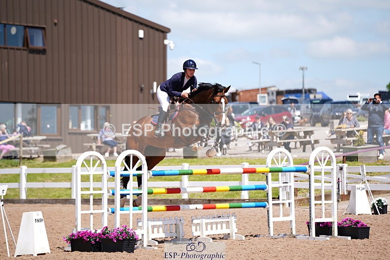 240525A-131946-06175 - Cls 17 National 1.30m