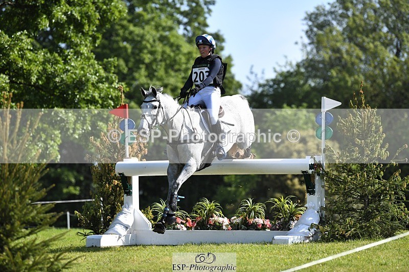 230527-094551-08593 - 203-DHI_CHILLI_START-Sophie_Hodgson-XC