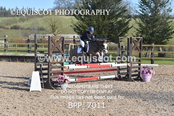 BPP_7011 - CLASS 17 SUN Stepping Stones 128/ 138cms Handicap