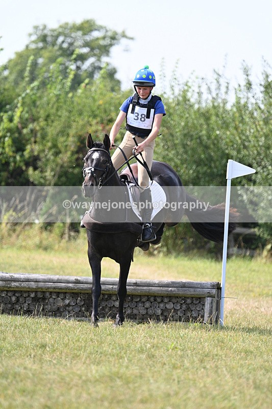 WJ7_7721 - 60cm XC Time 14:21 to 14:47