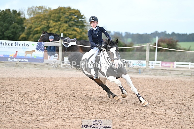 231029A-114848-03117 - 90cm Club and Schools