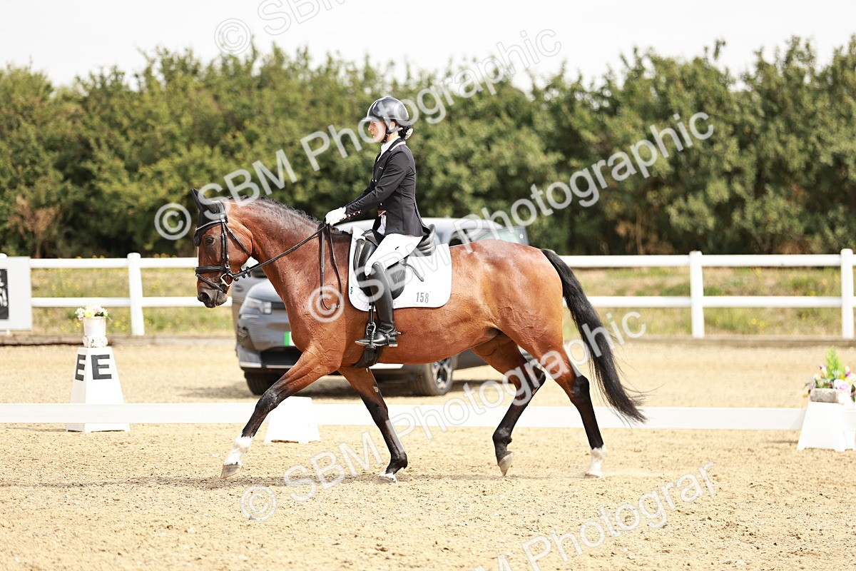 SBM_002646 - Class 6 - Novice 6 Silver - 10.17-11.20