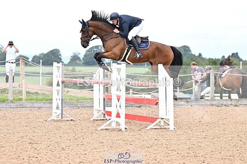 240828A-163314-01380 - Cls 5 Snr Foxhunter and 1.20m Open