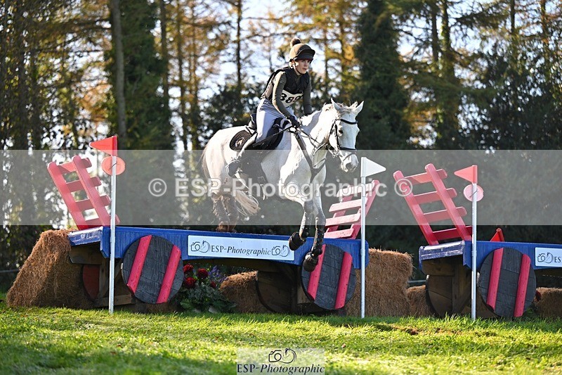 241026-115455-13012 - 389-Sophie.Hilliard-SILVER.LEADER
