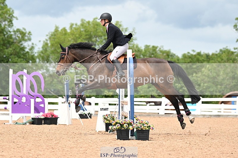 240726A-131706-01314 - Cls 9 85cm Amateur Qualifier