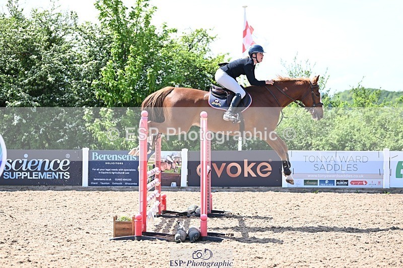260507-132110-03478 - Cls 9 1.05m Amateur Qualifier