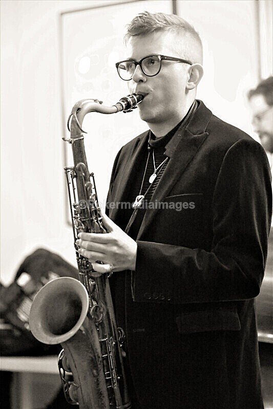 DAN-48 - Daniel Newberry Quartet