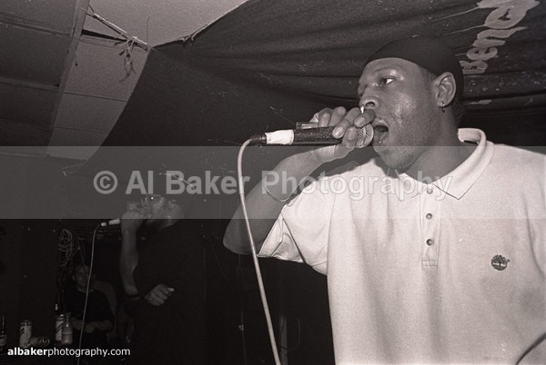 18 - Friends-&-Family @ the-roadhouse 07.04.01