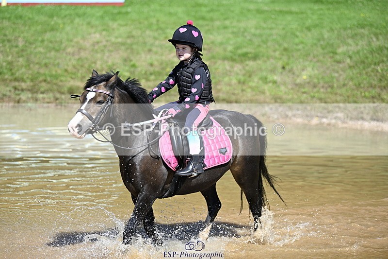 240728B-112122-00937 - Theo's Group XC