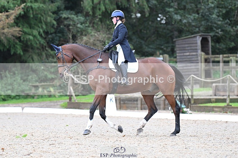 231019-113917-01867 - 040-DODINGTON-Sophie.Wildern-DR