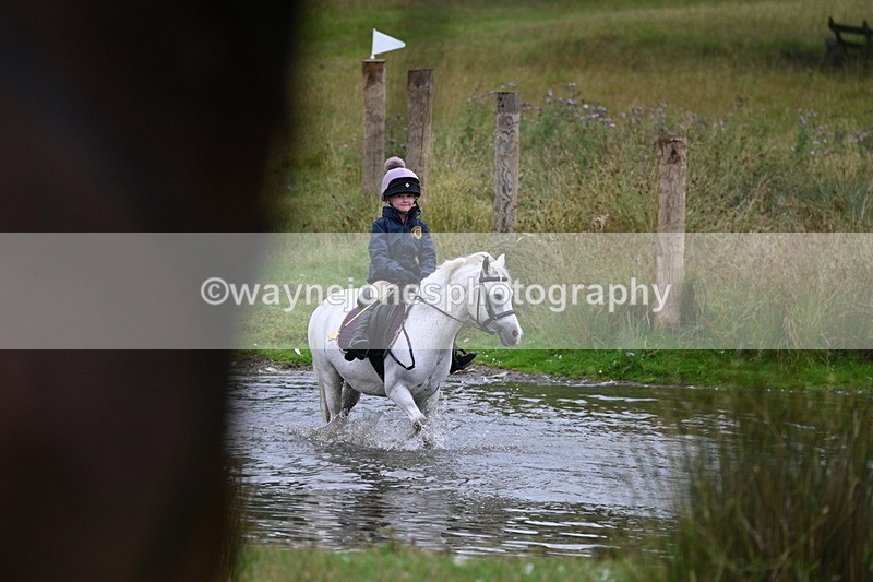 WJ7_6449 - Time at Water 09:30 to 10:00