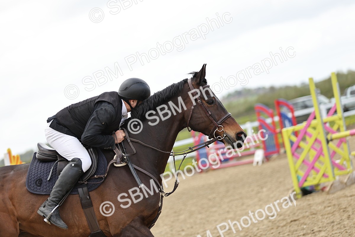 SBM_000511 - Class 2 - Senior British Novice - 90cm