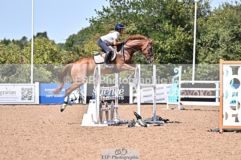 260812-125217-00520 - Cls 6 Foxhunter and 1.20m