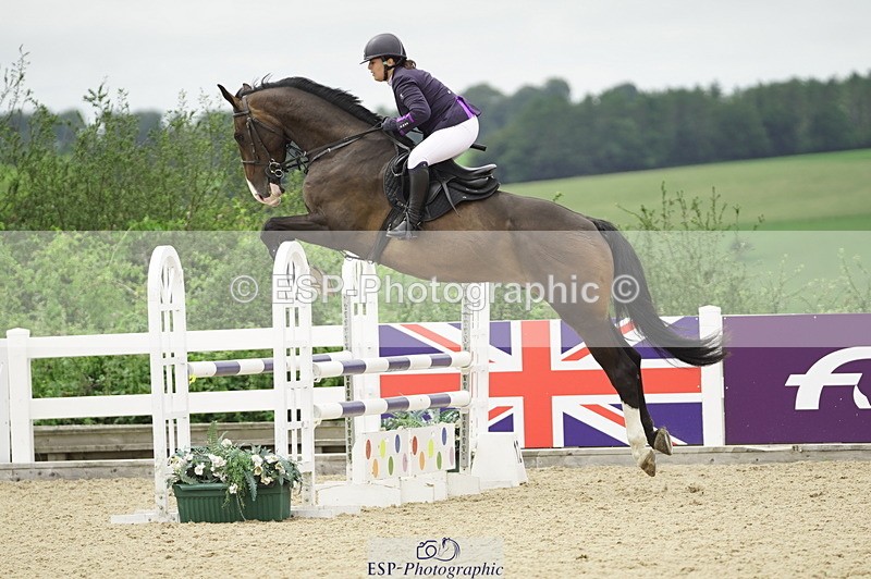 230728A-131804-02129 - Cls 9 85cm Amateur Quali