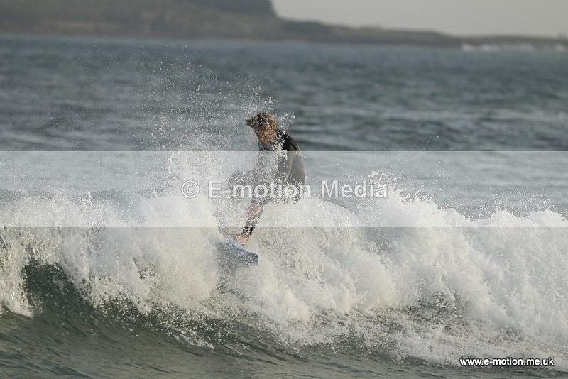 SU 091010 30 - Surf Oct 2010