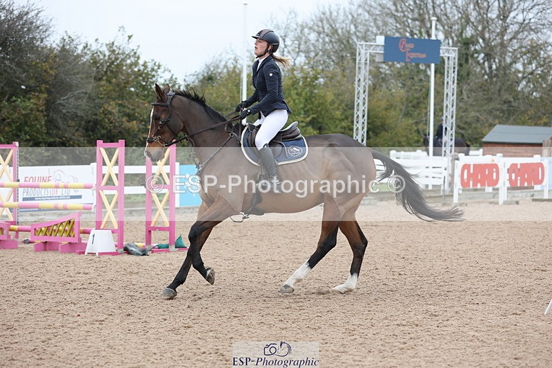 241101A-114307-01468 - FRI Cls 5 Newcomers and 1.10m Open