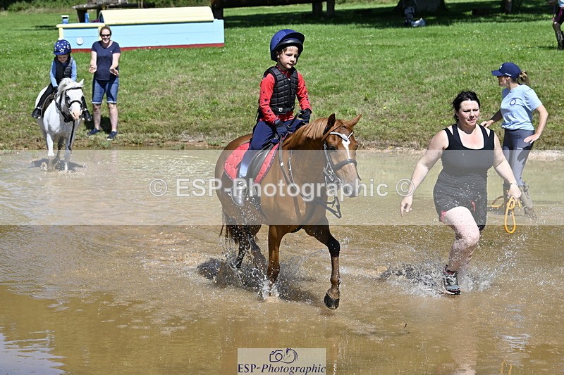 240728B-111338-01202 - Gemma's Group XC