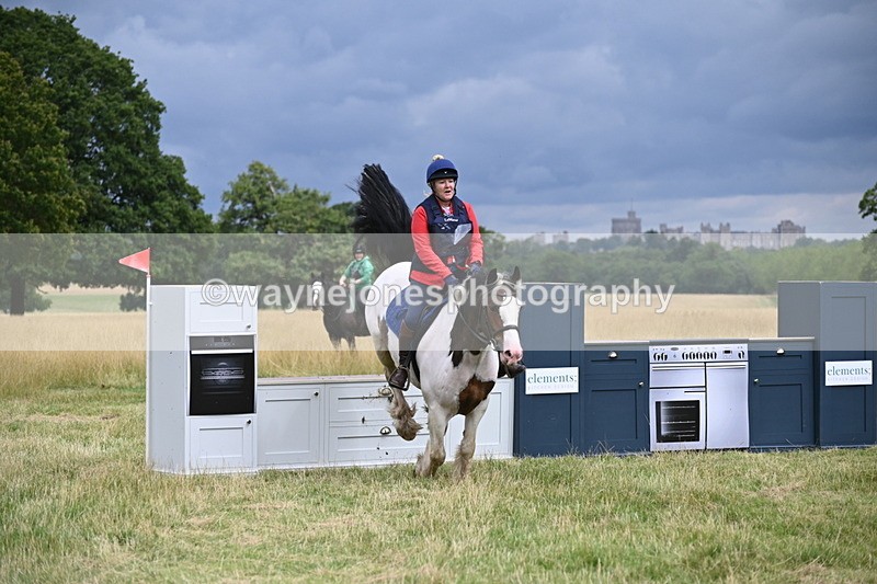 WJ6_2743 - Time at Jump 11:06 to 11:40