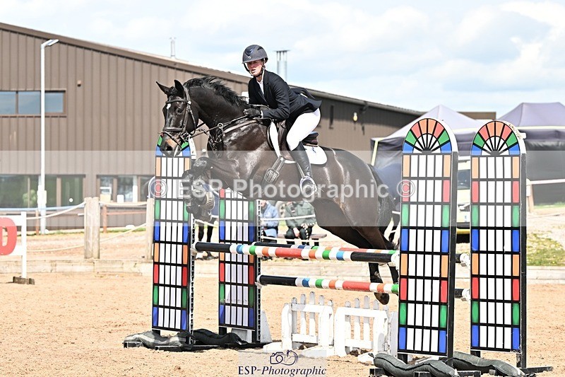 250416-123142-00842 - Cls 3 Snr 1.05m Open