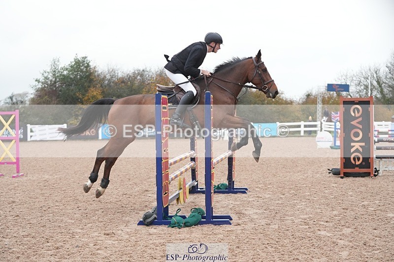 251107-094100-00084 - Cls 2 British Novice and 90cm Open