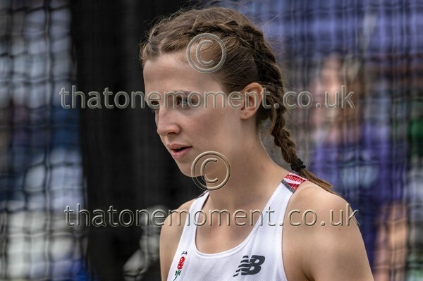 SIAB23-913313 - Field Female Set One