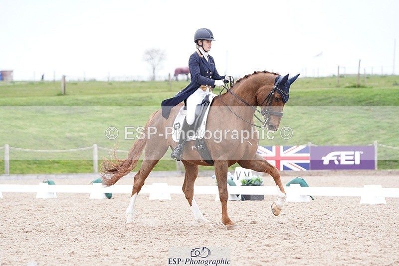 250403-160228-03223 - 025-Olivia.Oakeley-Full.House