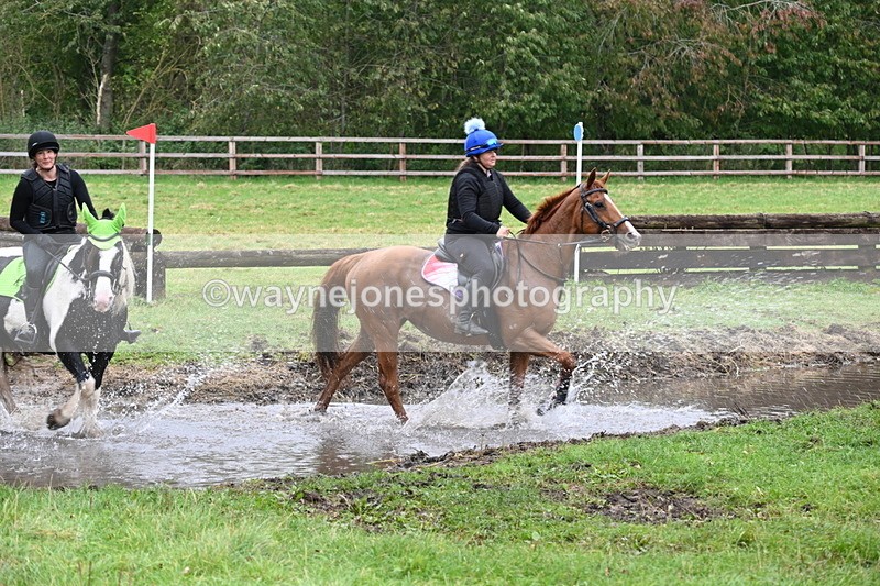 WJ6_7040 - Time at Photographer 13:06 to 13:23