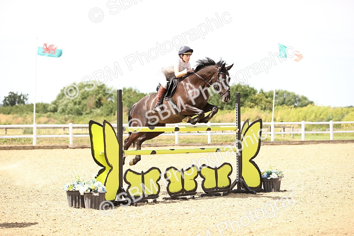 SBM_001921 - Class 16 - GFS Senior Newcomers 1.25m