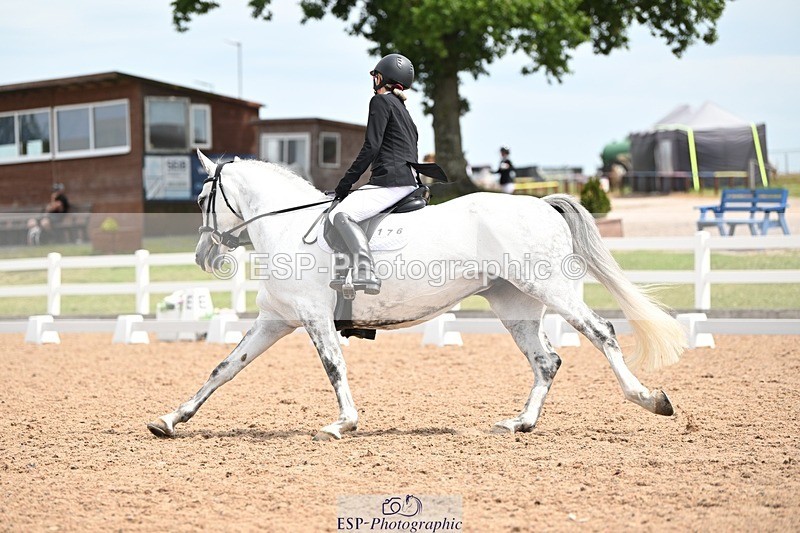 250620-120005-02883 - BD Cls 4 - Novice 5, 11.30am to 12.35pm