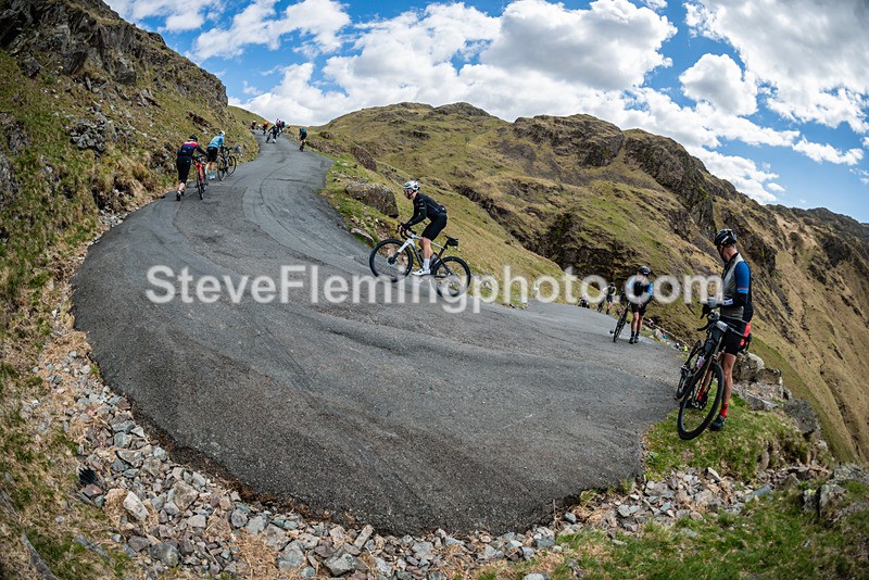 135015 - Hardknott Hairpin 13.00 - 14.00