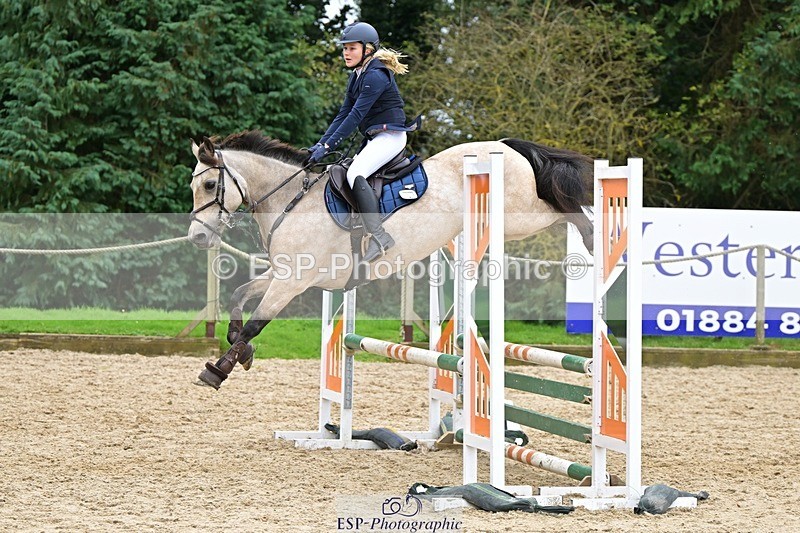 240929-132458-00966 - Cls 2 80-85cm 12.15 to End