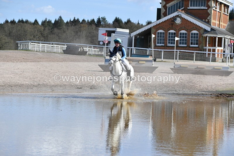 WJ5_8683 - Time 14:48 to 15:04