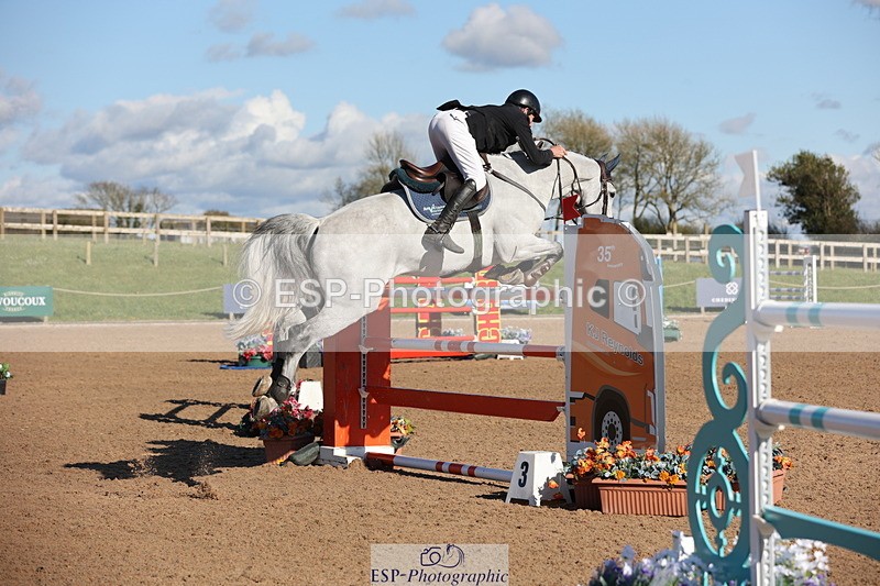 240419A-170533-09597 - Cls 10, 2 Star Big Tour 145cm  Break to End