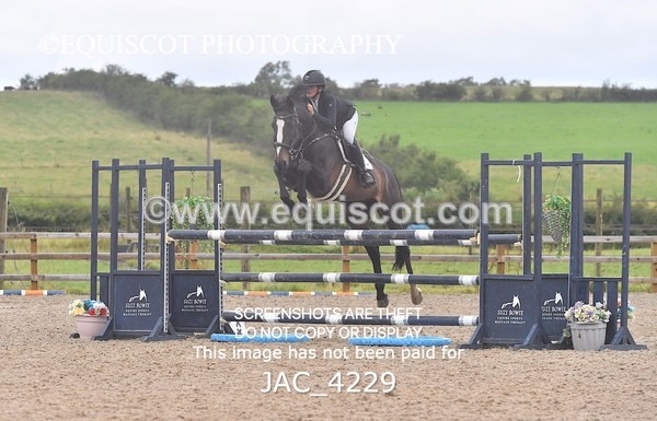 JAC_4229 - CLASS 6 Senior Newcomers/ 1.10m Open