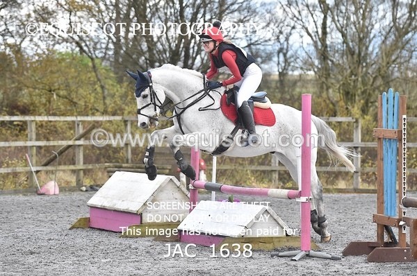 JAC_1638 - 70cm Snr Open, National AE Qualifier