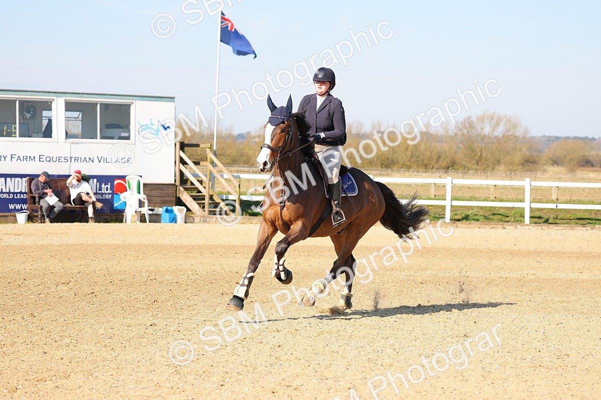 SBM_000196 - Class 1 - Clear Round