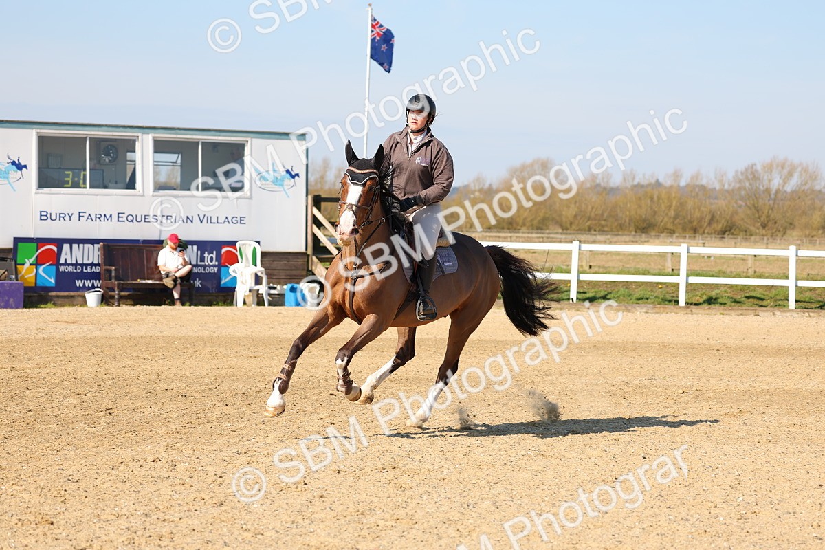 SBM_000353 - Class 1 - Clear Round