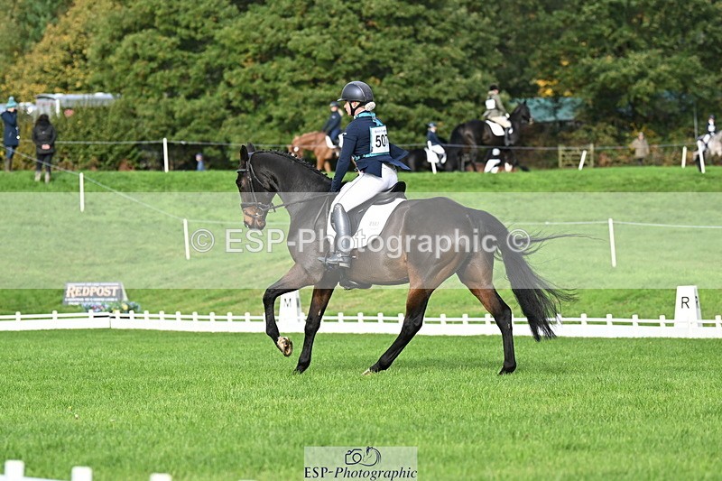 251023A-103440-02537 - G-507-Dominique.Kinnaird-Ainley