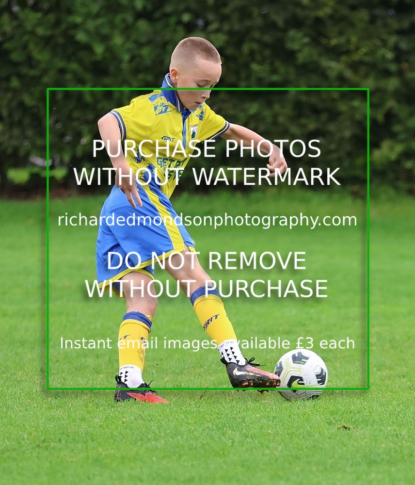 533A4875 - Kendal United U10 vs Middleton & Overton Sports U11 (13/9/26)