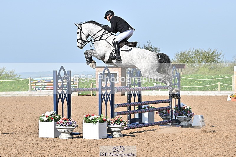 240509A-092623-00553 - Cls 8 Foxhunter