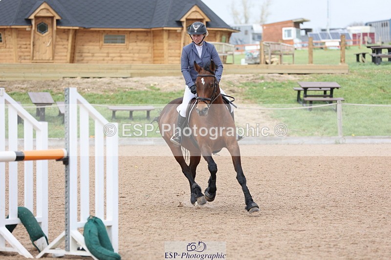 240407A-140038-05957 - Cls 35 1.05m National Amateur Quali