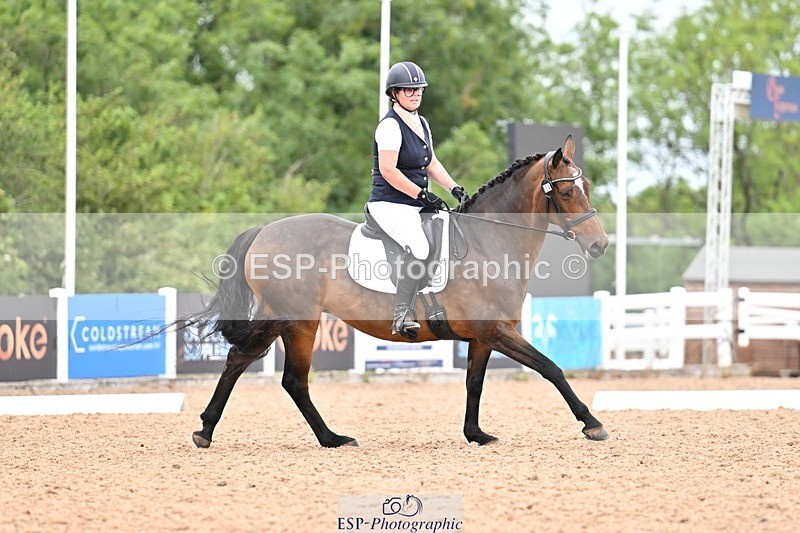260704-121923-04544 - Cls 4D Senior Intermediate Novice 1