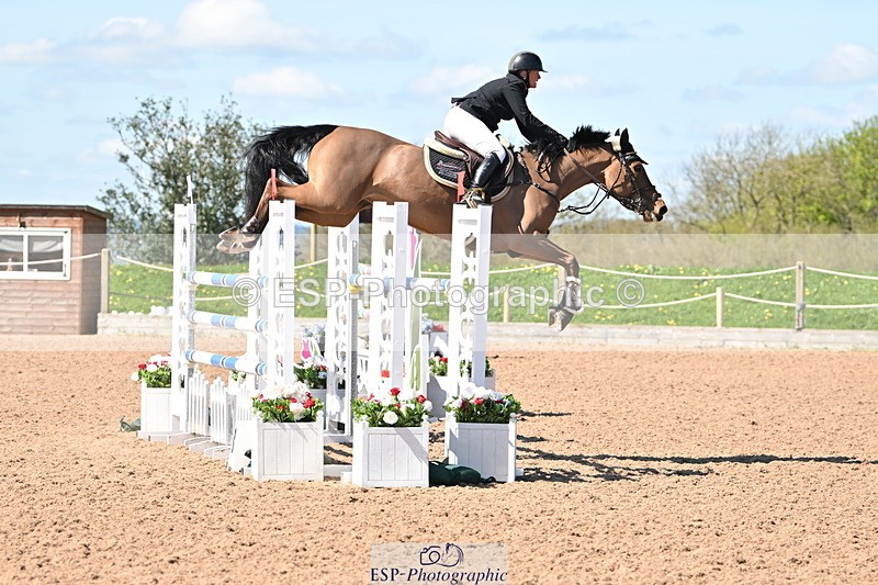 240418A-114439-02669 - Cls 5, 2 Star Medium Tour 1.35m