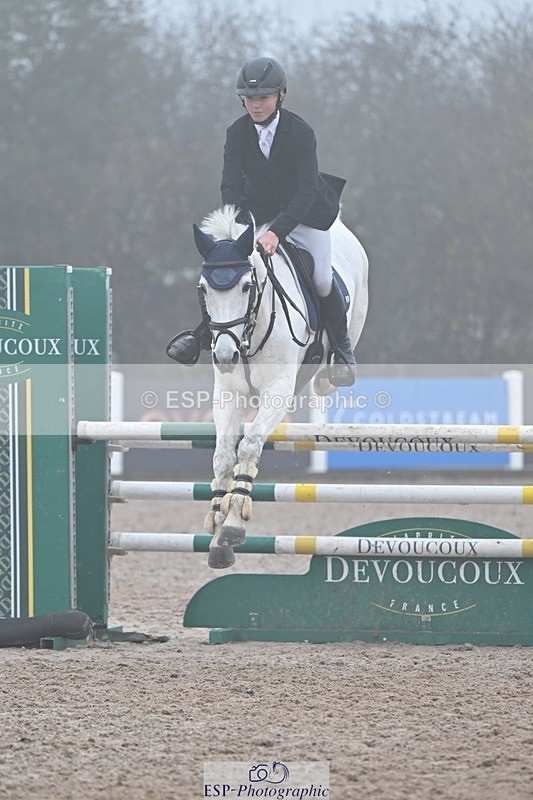 251115-123126-00975 - Cls 10 Pony Foxhunter and 1.10m Open