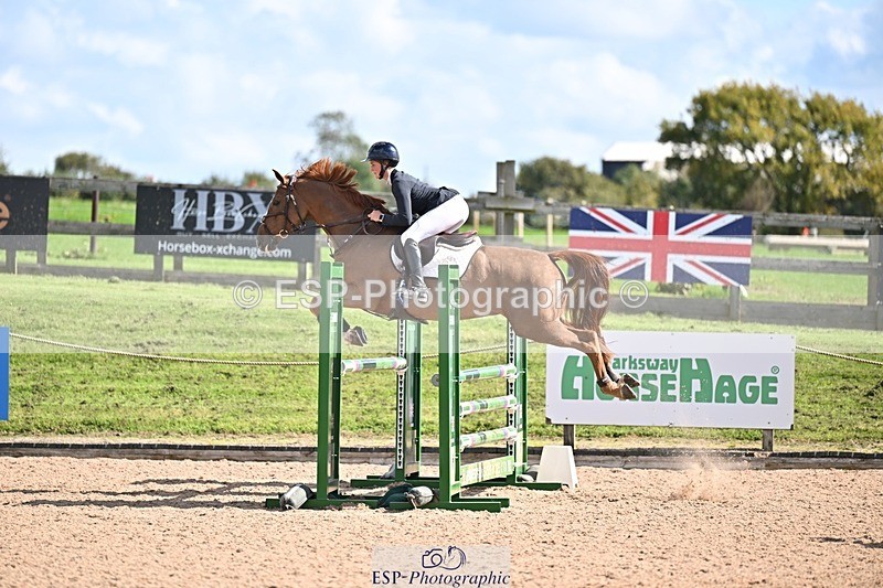 250924-130149-00329 - Cls 4 Newcomers and 1.10m Open